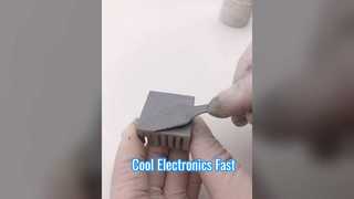 इलेक्ट्रॉनिक घटकों अल सर्वर के लिए ग्रे गुड थर्मल कंडक्टिविटी थर्मल ग्रीस थर्मल पेस्ट